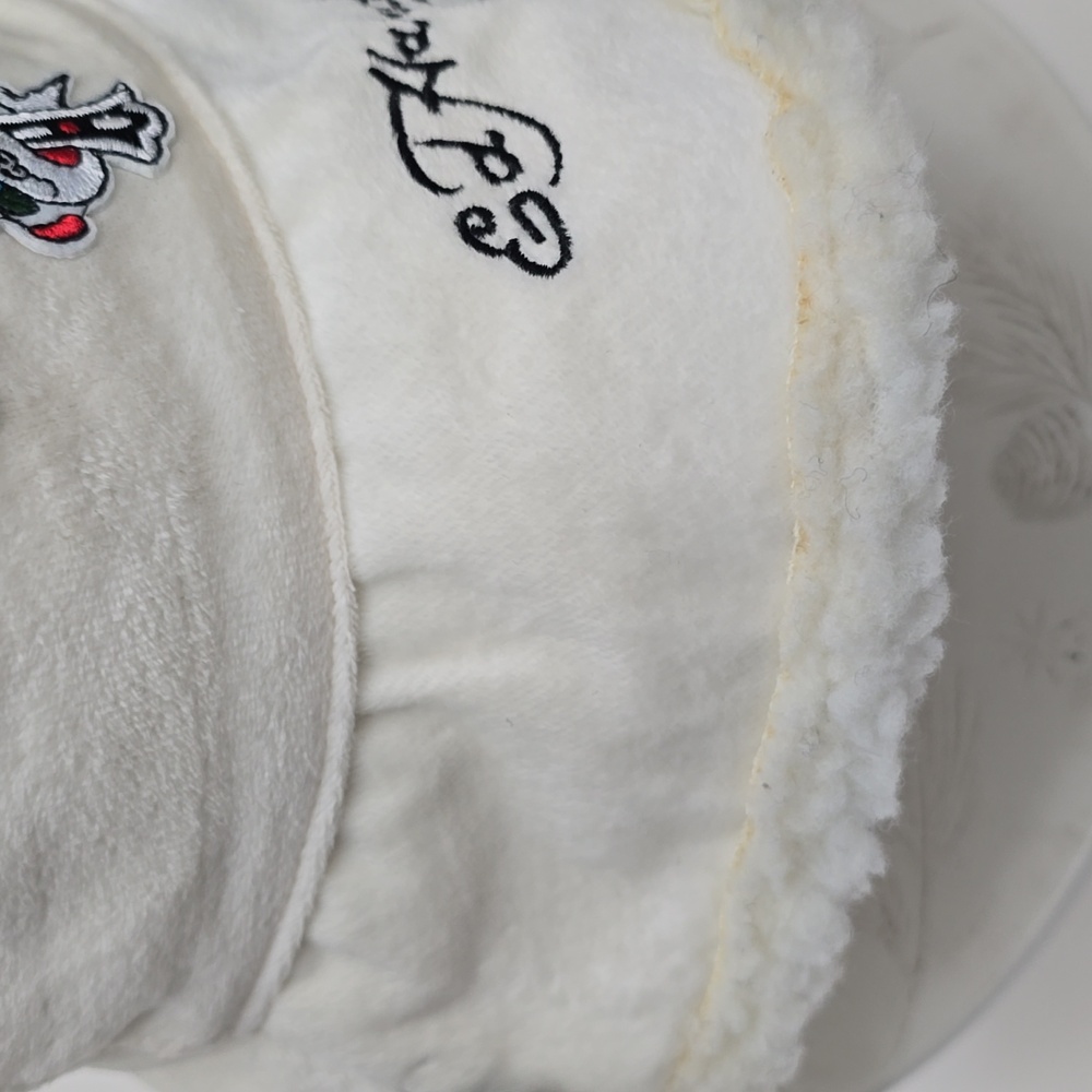 NWT Ed Hardy Women's Sherpa Fleece Bucket Hat Cream Floral Skull Cross - Picture 11 of 13